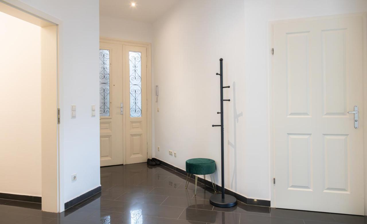 Imperial City Apartment Wina Bagian luar foto