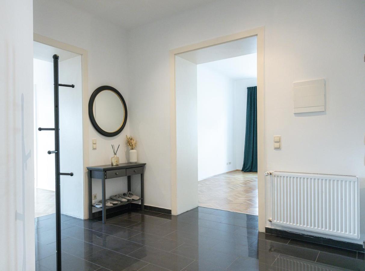 Imperial City Apartment Wina Bagian luar foto